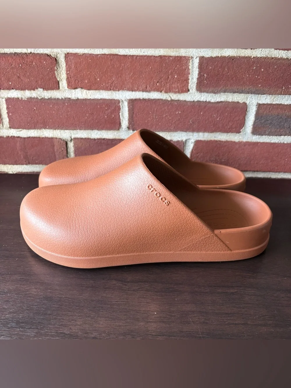 Men’s Crocs Dylan Clogs Cognac size 11